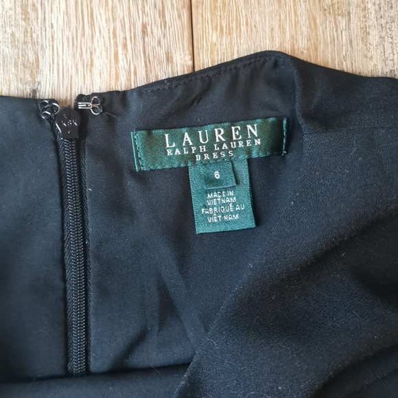 Ralph Lauren Black Sleeveless Dress With Leather Waistband Size 6 - Picture 3 of 8